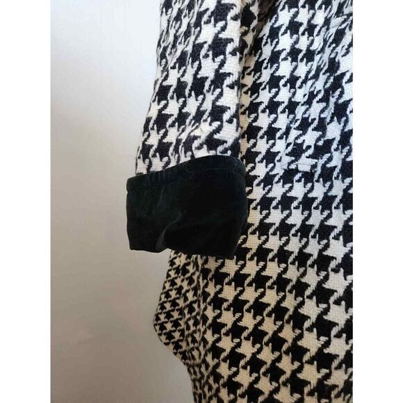 Houndstooth Vintage WOOL Lined Swing Coat Pockets Velvet Cuffs and Collar 80s do - Picture 6 of 11